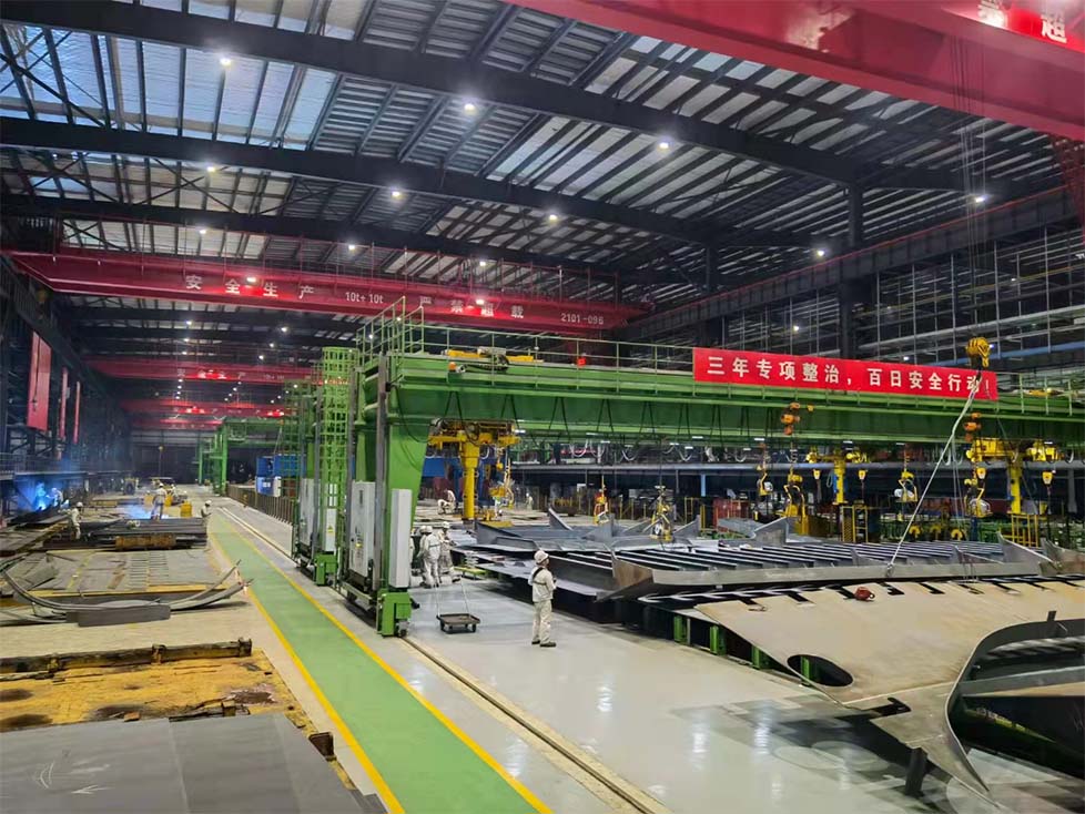 Characteristics of Intelligent lifting cranes with Smart Features
