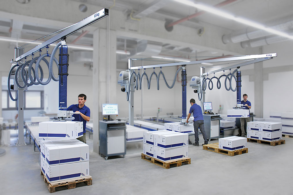 Floor mounted workstation jib crane