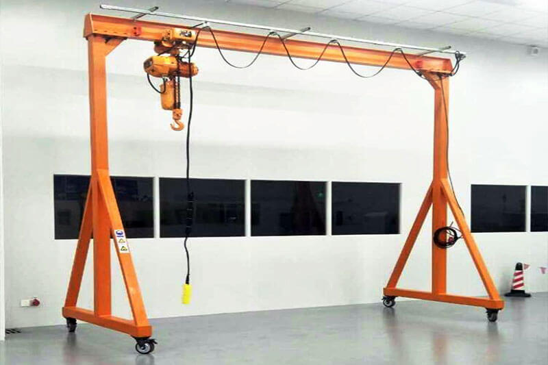 Mobile gantry crane