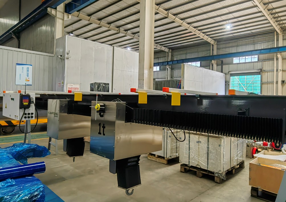 Suspension clean room crane